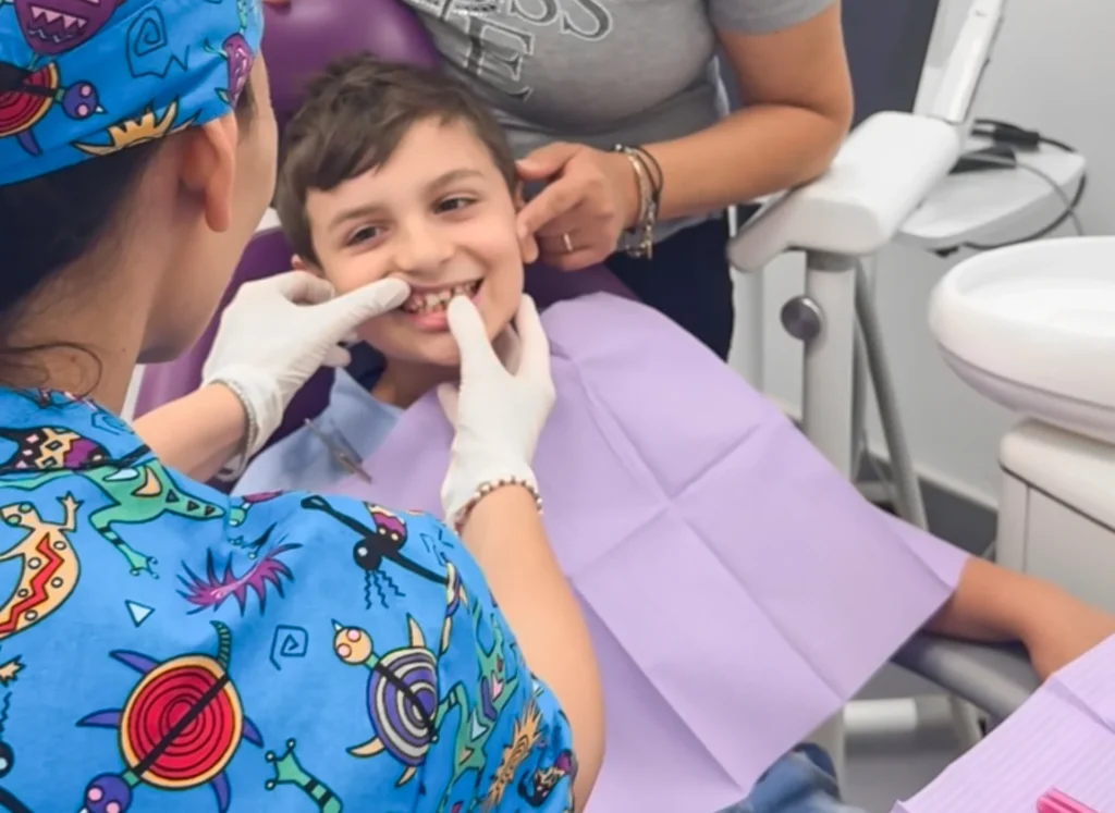 quando iniziano a cadere i denti da latte